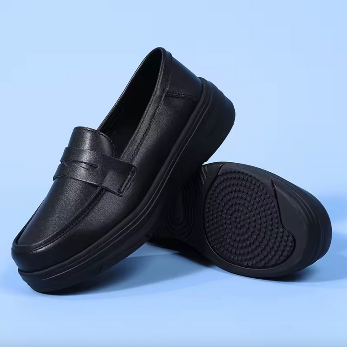 Women’s Breathable Hollow-Out Work Shoes – Lightweight Thick-Sole Nurse & Casual Shoes