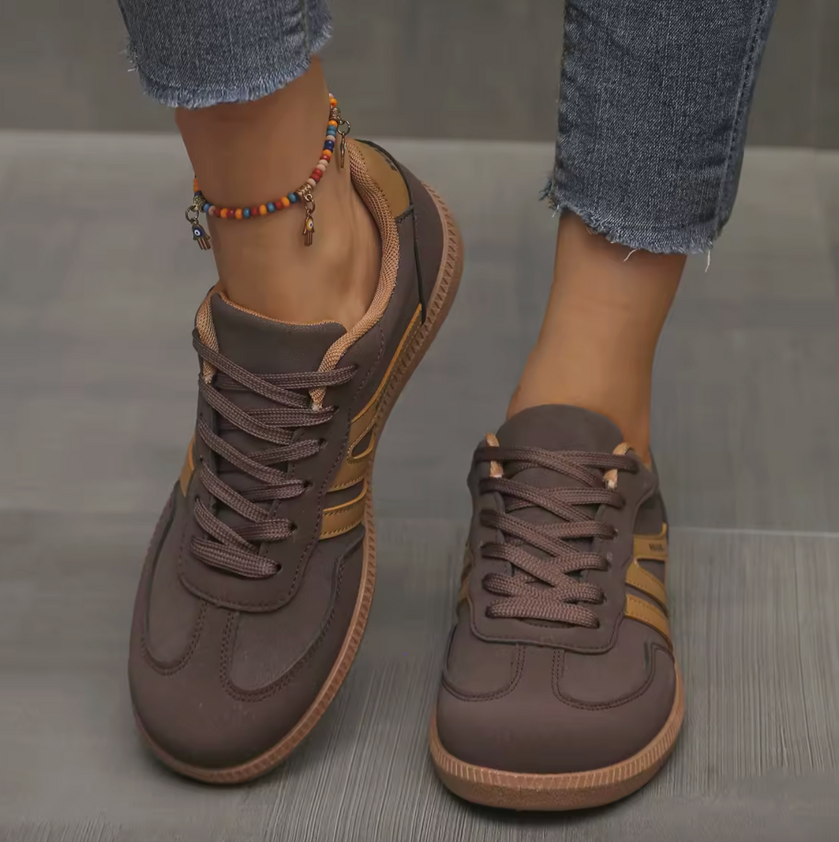 Women’s Round-Toe Flat Shoes – Large Size Anti-Slip Soft-Sole Casual Walking Shoes