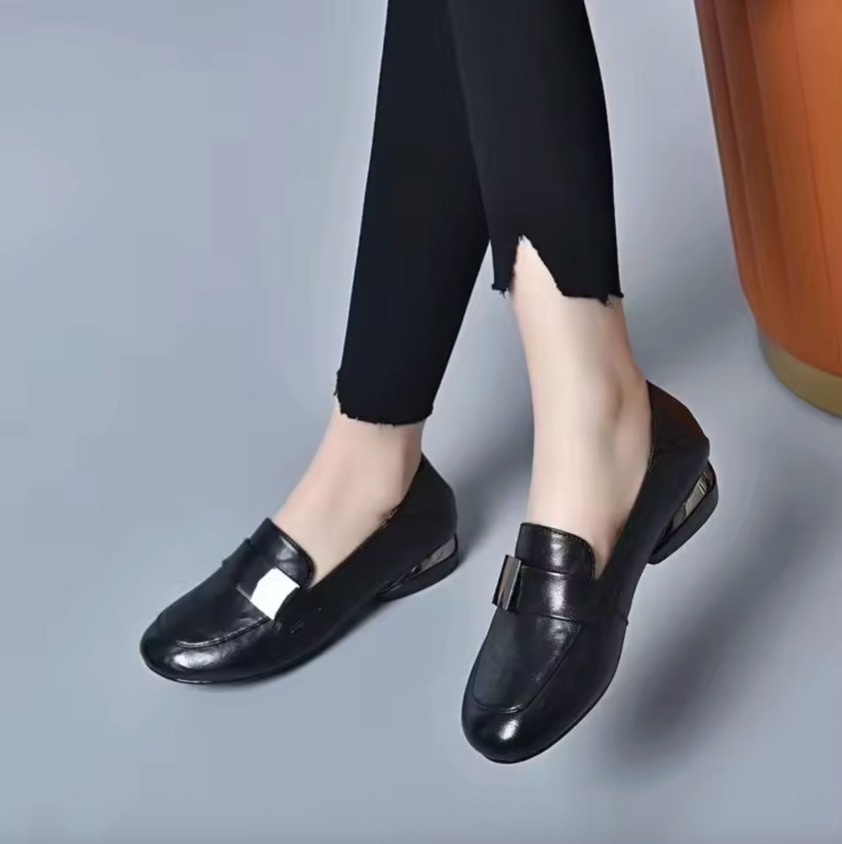 Women’s PU Leather Slip-On Loafers – Lightweight Round-Toe Flat Shoes with Rubber Sole